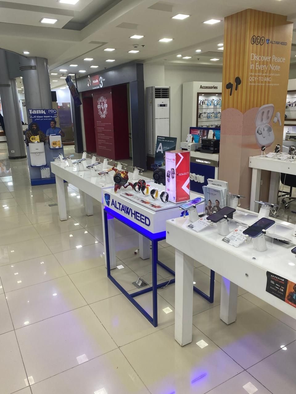 Altawheed display counter, B.TECH store